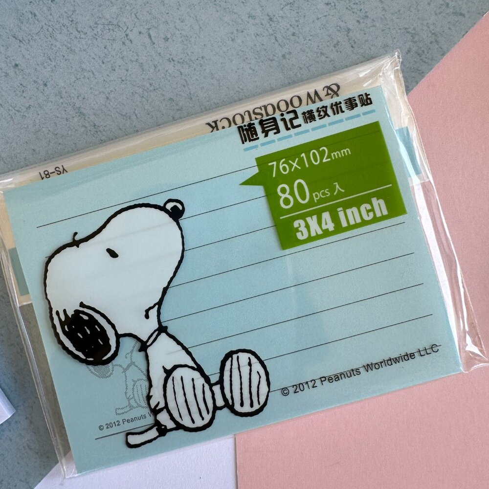 Snoopy Mystery Ball point Pen set of 2 with Sticky Note pad - Picture 2 of 3